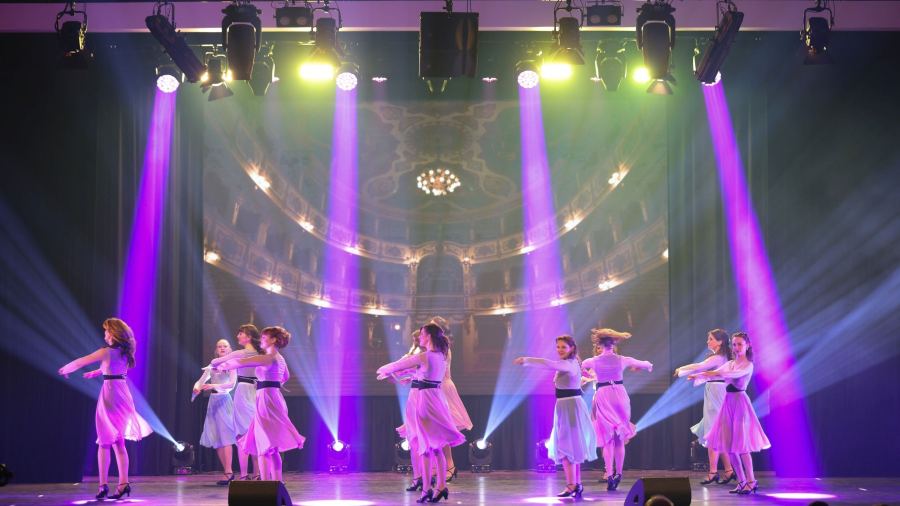 Once Upon a Dance – Cores Line