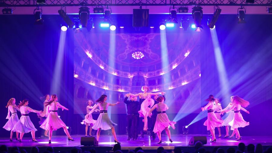 Once Upon a Dance – Cores Line