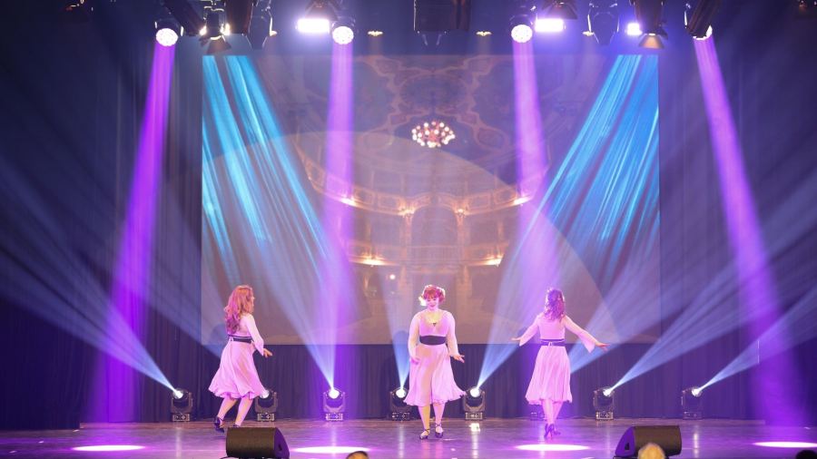 Once Upon a Dance – Cores Line
