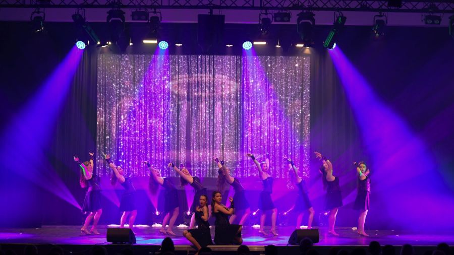 Once Upon a Dance – show me how you Burlesque