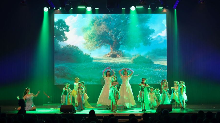 Once Upon a Dance – Alice in Wunderland