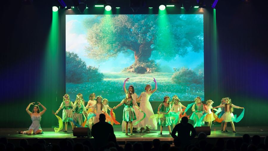 Once Upon a Dance – Alice in Wunderland
