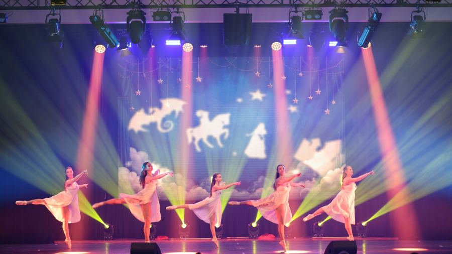 Once Upon a Dance – Million Dreams
