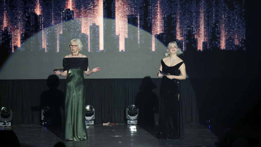 Once Upon a Dance – Moderation Krissi u. Martina